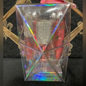 Jasmine la belle 5 piece lip set with 3 lip glosses, 1 lip oil and 1 lip topper